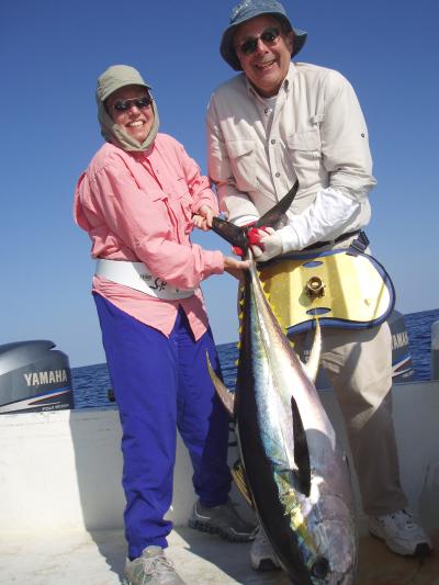 1st Yellowfin for Sharon and Michael Pusin